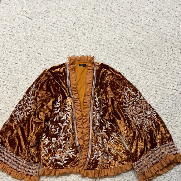 Nasty Gal Jackets & Blazers - Nasty Gal Rust Colored Velvet Short Kimono Style Women’s Jacket